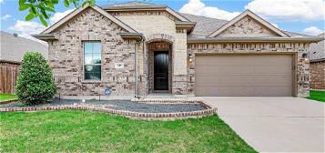 249 Valley View Dr, Waxahachie, TX 75167