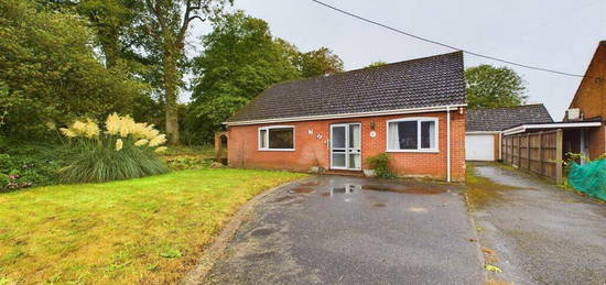 2 bedroom detached bungalow for sale