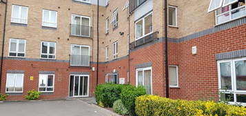 2 bed terraced house to rent