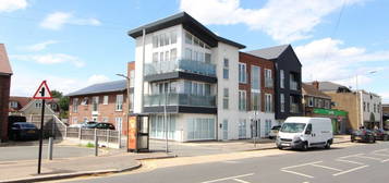 2 bed flat to rent