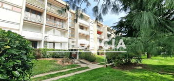 Appartement à louer, 3 pièces, 2 chambres, 62 m²