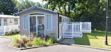 Mobile/park home for sale in Shorefield Country Park, Downton, Lymington, Hampshire SO41