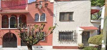 Se Vende Casa En Calle Heriberto Frias Narvarte Benito Juarez Cdmx Mmdo