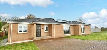 4 bedroom detached bungalow for sale