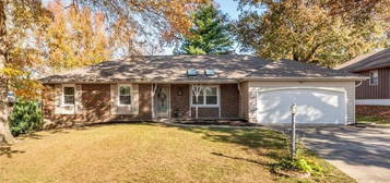 21 Northridge Dr, Saint Joseph, MO 64506