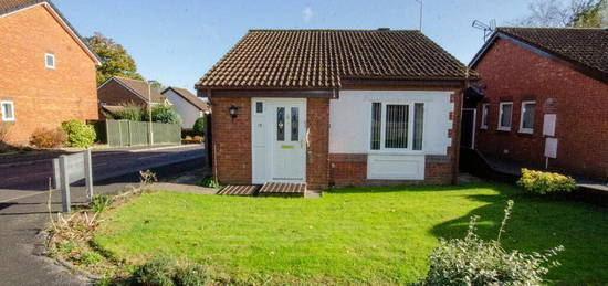 2 bedroom detached bungalow for sale