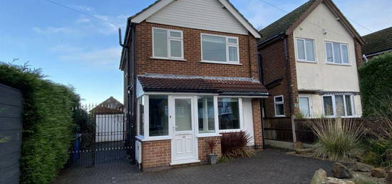 3 bedroom detached house