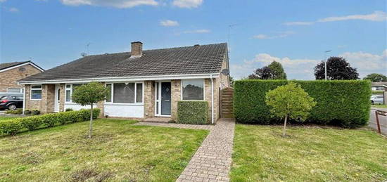 2 bedroom semi-detached bungalow for sale