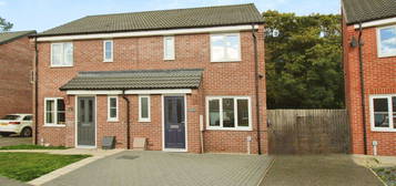 3 bed semi-detached house for sale