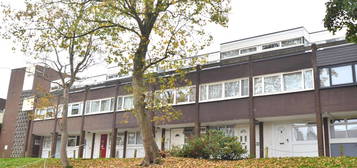 Flat for sale in Sylvan Road, Crystal Palace SE19