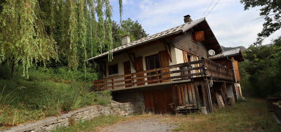 Maison 1 étage  à vendre, 4 pièces, 3 chambres, 115 m²