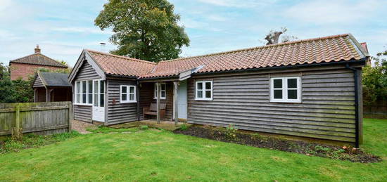 2 bedroom detached bungalow