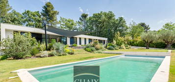 Belcodène Villa contemporaine Vue calme Plain Pied Piscine