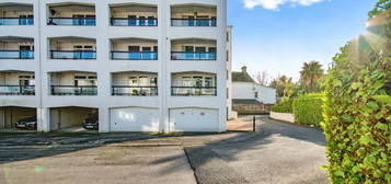 Flat for sale in Captains Walk, Saundersfoot, Pembrokeshire SA69