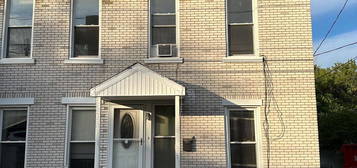 1 N  Front St, Coplay, PA 18037