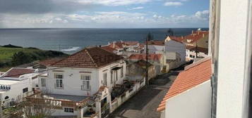 Duplex T4 em Atouguia da Baleia de 88,00 m²