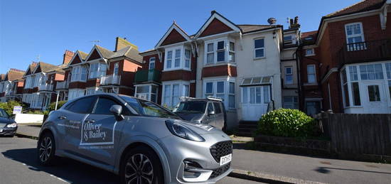 Flat to rent in Egerton Road, Bexhill-On-Sea TN39