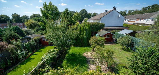 Reihenmittelhaus in ruhiger Lage mit Potenzial - ERBPACHT - Blankenhagen