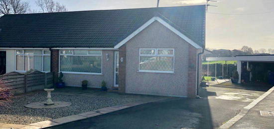 Bungalow to rent in Windsor Avenue, Church, Accrington BB5