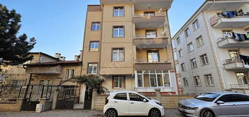 Y&Y GAYRİMENKUL'DEN HASTANE YAKINDA 3+1 ODALI SATILIK DAİRE