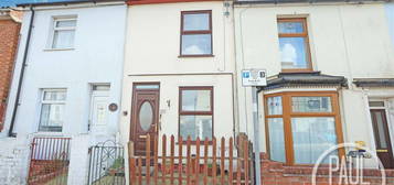 2 bedroom terraced house