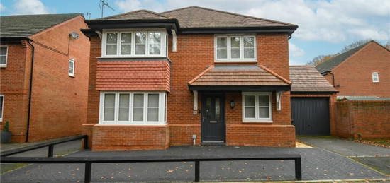 4 bedroom detached house