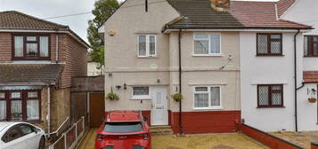 3 bed semi-detached house for sale