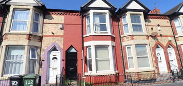 4 bedroom terraced house for sale