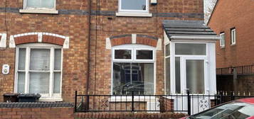 2 bedroom terraced house