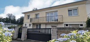 Maison 8 pièces 180 m²