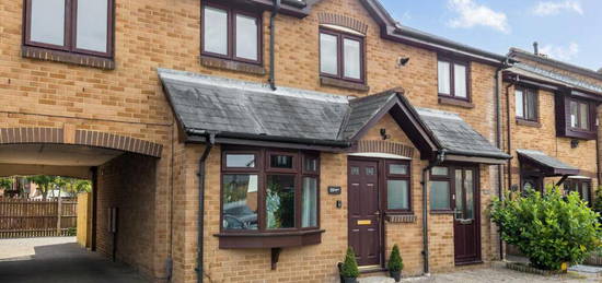 3 bedroom semi-detached house