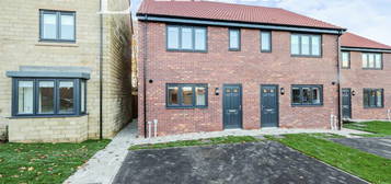 3 bedroom semi-detached house