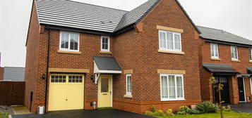 4 bed detached house to rent