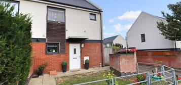 2 bedroom semi-detached house to rent