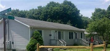100 Springside Ave, Pittsfield, MA 01201