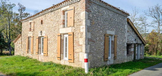 Maison  à vendre, 4 pièces, 3 chambres, 130 m²