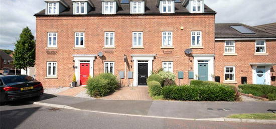 4 bedroom terraced house