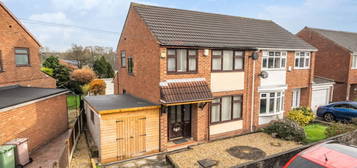 3 bed semi-detached house for sale