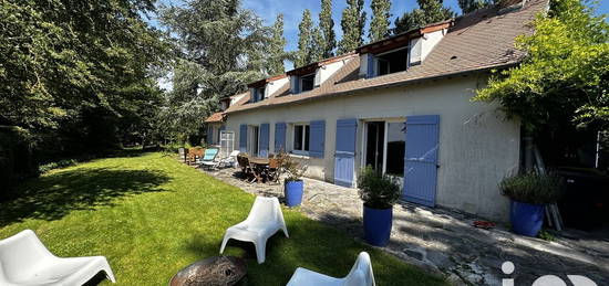 Maison de village 9 pièces 215 m²