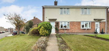 2 bed semi-detached house for sale