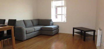 Flat to rent in The Boulevard, West Didsbury, Didsbury, Manchester M20