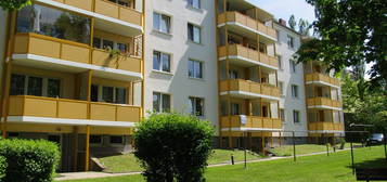 3-Raum-Familienwohnung mit Balkon