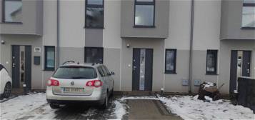 Dom szeregowy 133 m2 nowe osiedle Bąkowo