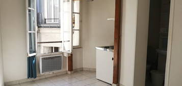 Studio  à louer, 1 pièce, 13 m², Étage 4/5