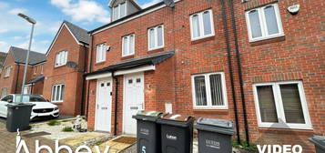 Detached house to rent in Guardian Way, Dallow LU1