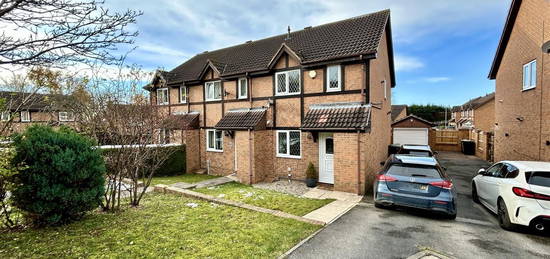 Town house for sale in Cromwell Rise, Kippax, Leeds LS25