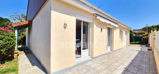 Maison de plain-pied  à vendre, 4 pièces, 3 chambres, 90 m²