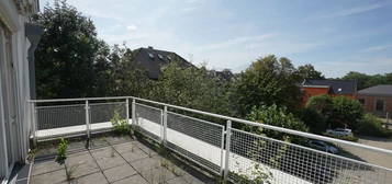 Geräumige, helle 2-Raum-Wohnung mit Dachterrasse