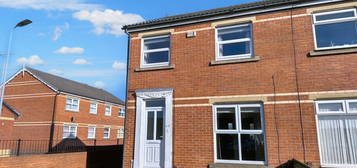 Terraced house to rent in Westbury Street, Thornaby, Stockton-On-Tees TS17