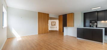 Apartamento T3 com Varanda em Matosinhos